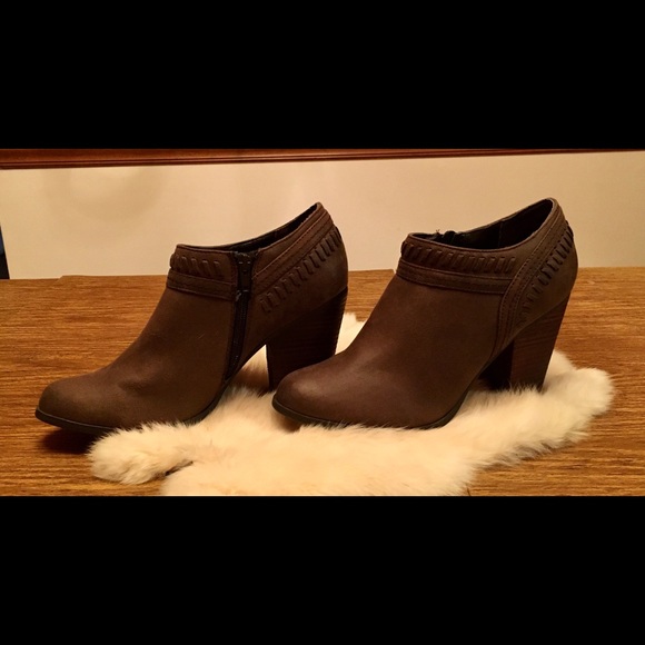 Carlos Santana Shoes - Carlos by Carlos Santana Brown Ankle Boots 10M
